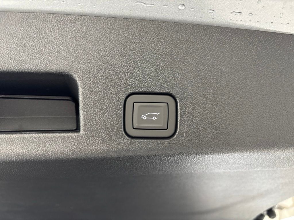 2026 Chevrolet Traverse LT 2LT