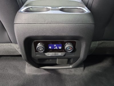 2026 Chevrolet Traverse LT 2LT