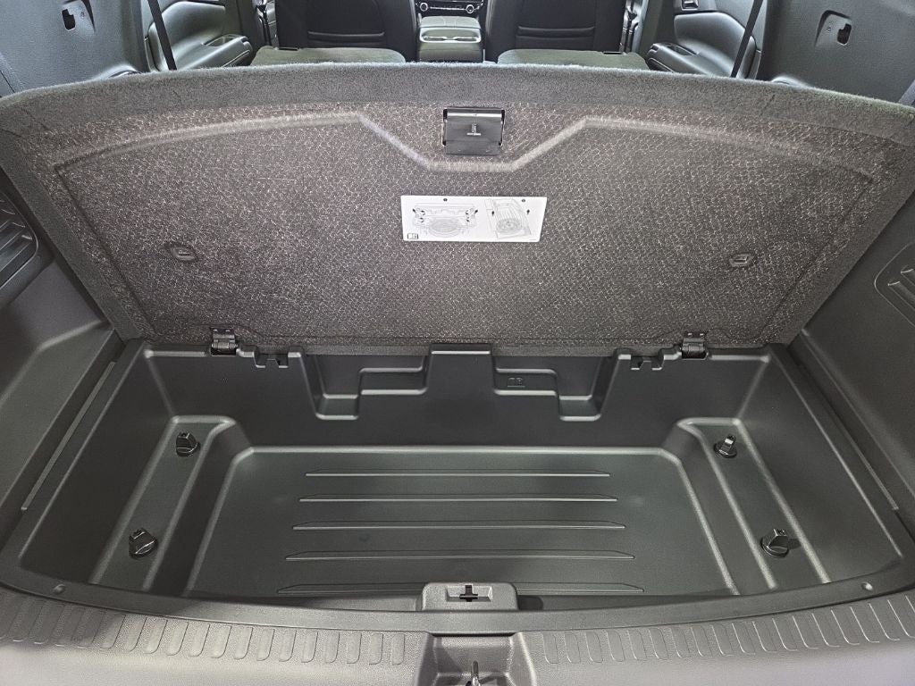 2026 Chevrolet Traverse LT 2LT