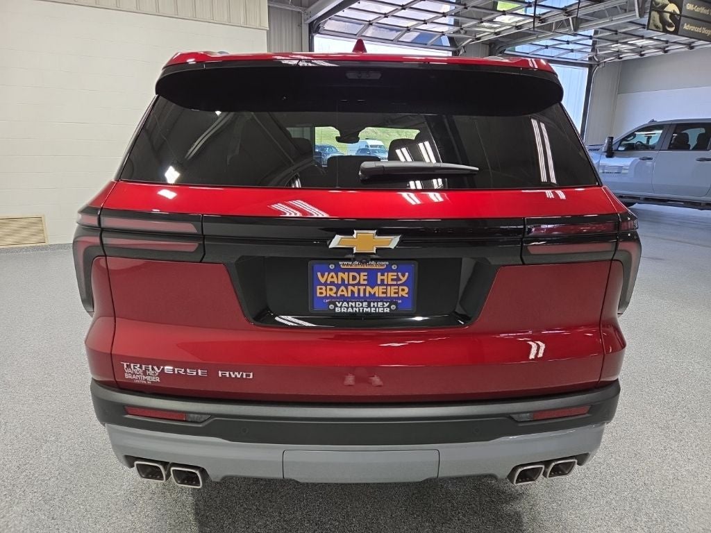 2026 Chevrolet Traverse LT 2LT