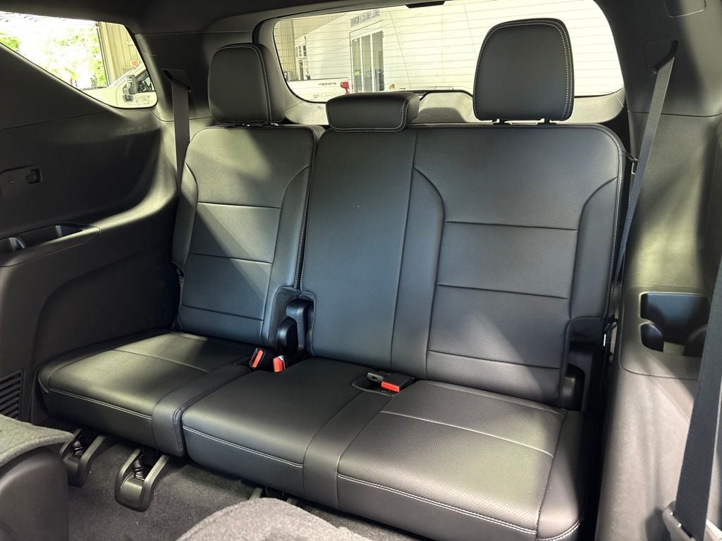 2026 Chevrolet Traverse LT 2LT