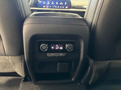 2026 Chevrolet Traverse LT 2LT