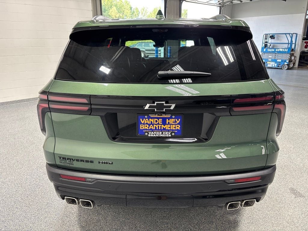 2027 Chevrolet Traverse LT 2LT