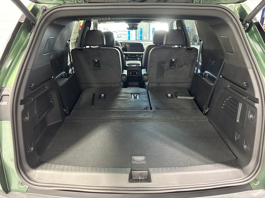 2027 Chevrolet Traverse LT 2LT