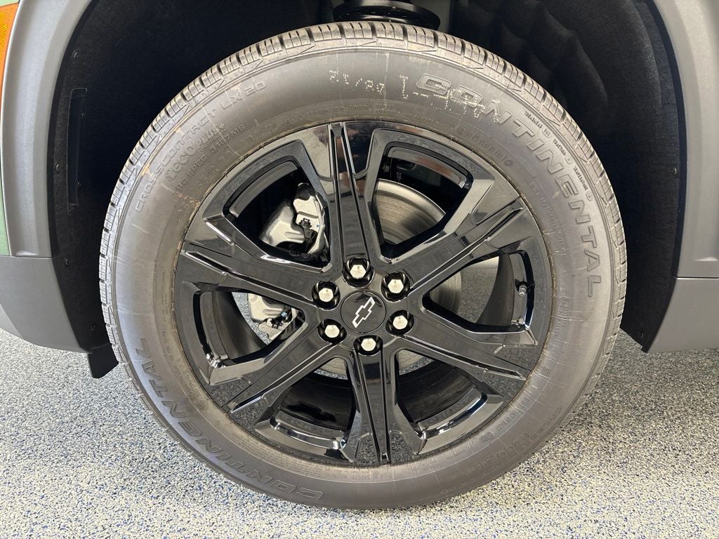 2027 Chevrolet Traverse LT 2LT