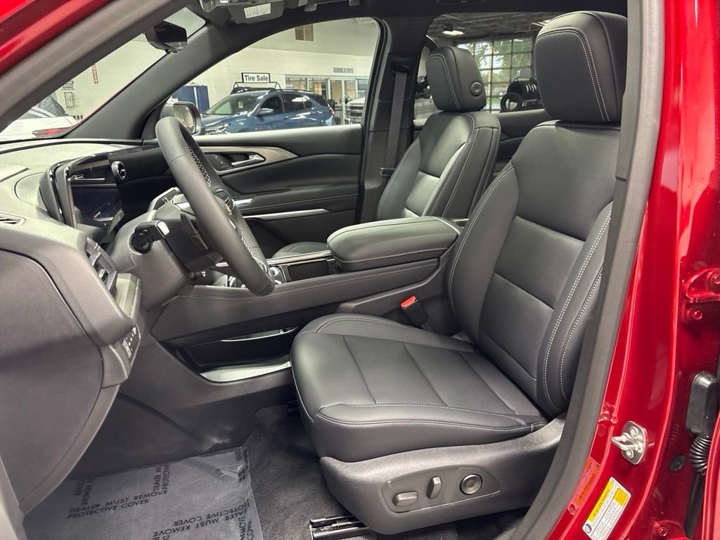 2027 Chevrolet Traverse LT 2LT