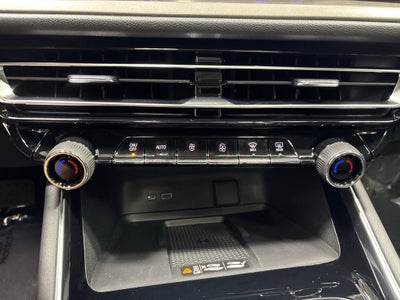 2027 Chevrolet Traverse LT 2LT