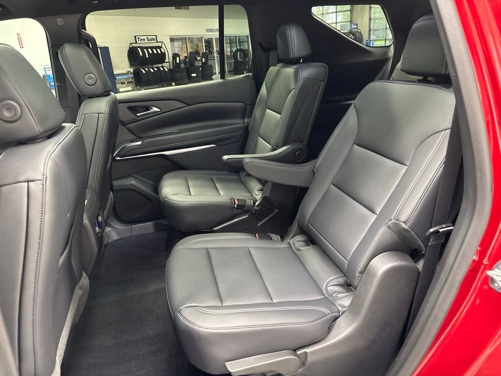 2027 Chevrolet Traverse LT 2LT
