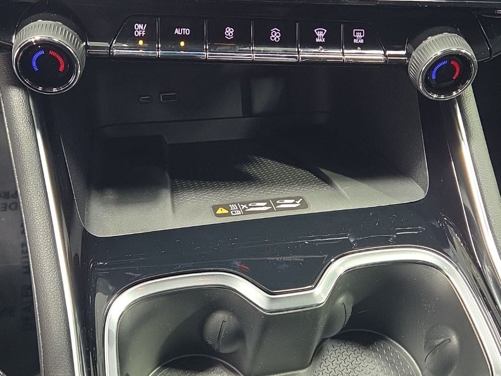 2026 Chevrolet Traverse LT 2LT