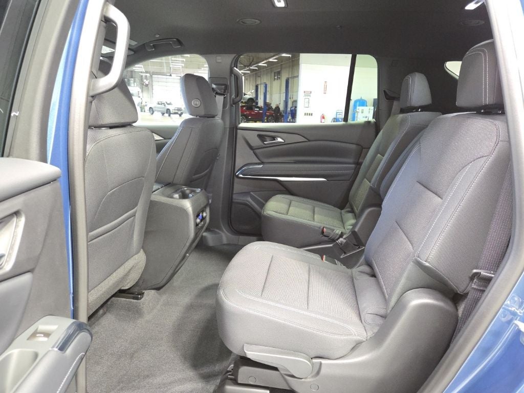 2026 Chevrolet Traverse LT 2LT