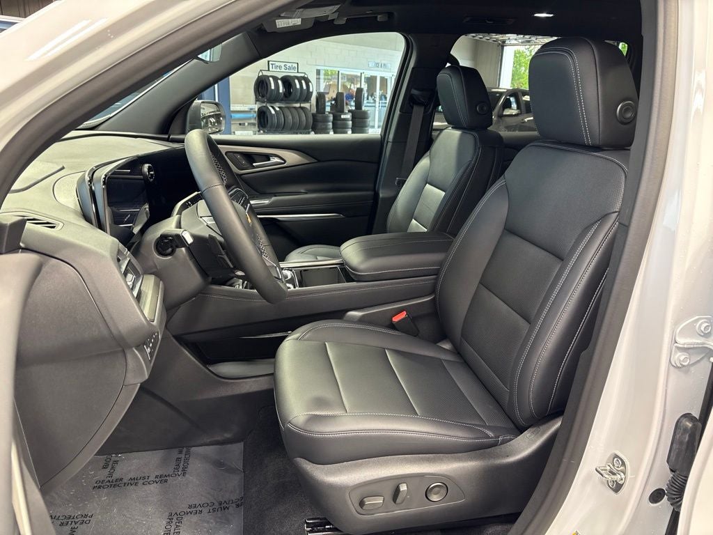2026 Chevrolet Traverse LT 2LT