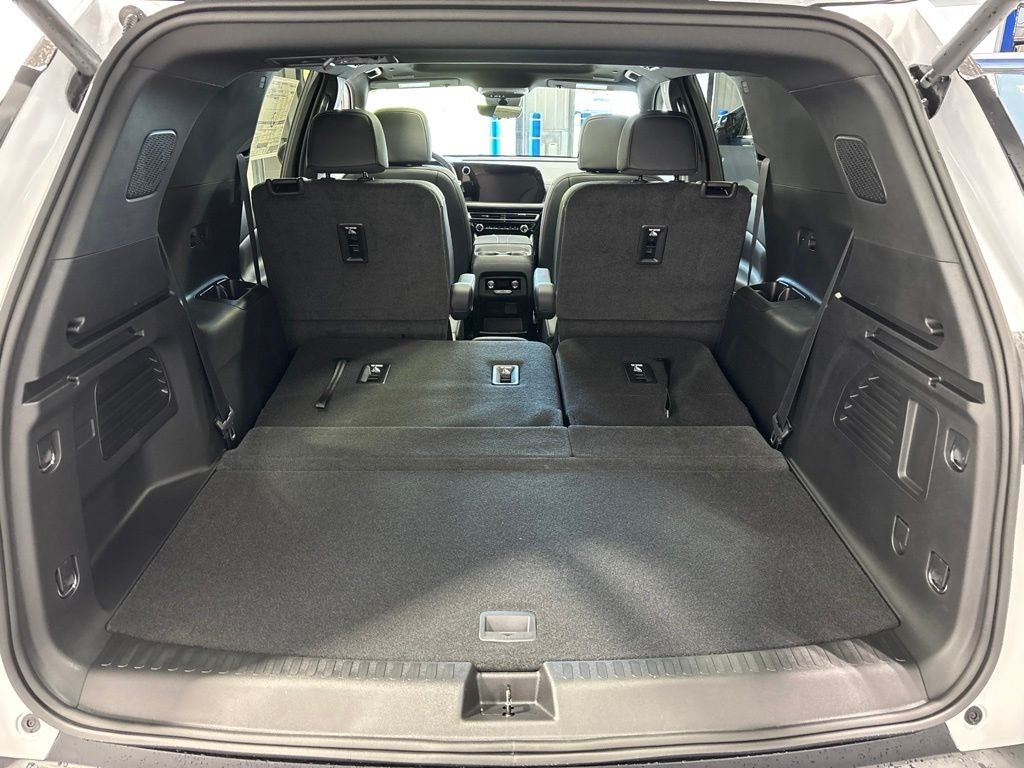 2026 Chevrolet Traverse LT 2LT