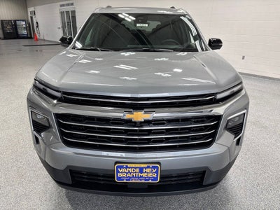 2027 Chevrolet Traverse LT 2LT