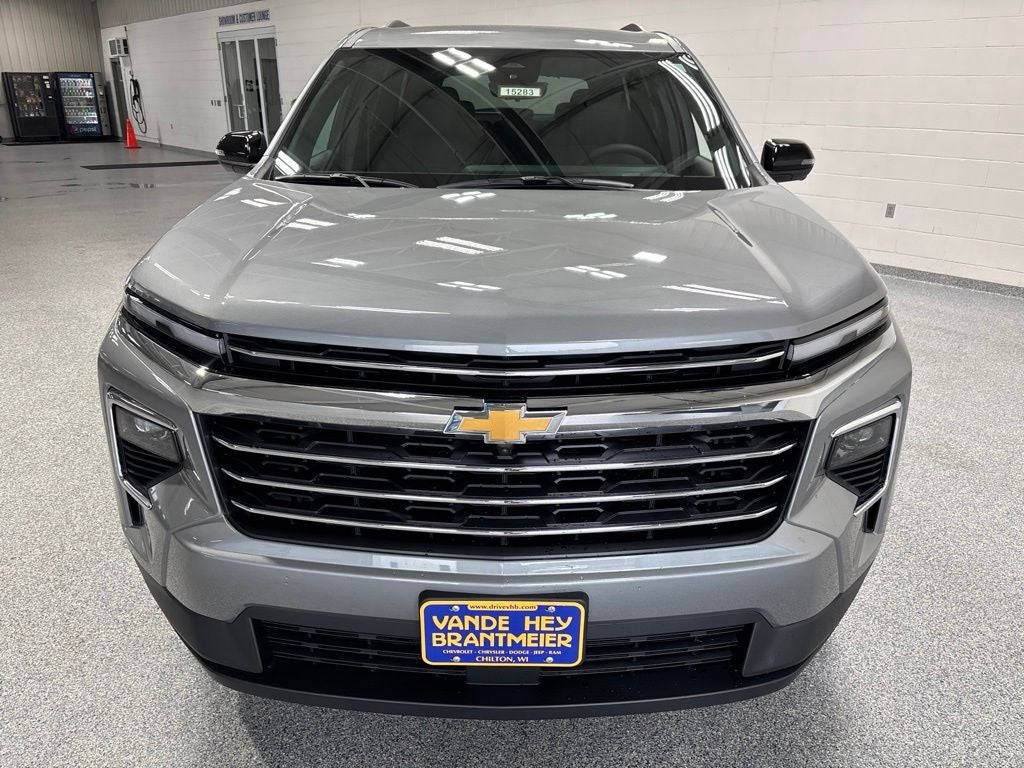 2027 Chevrolet Traverse LT 2LT