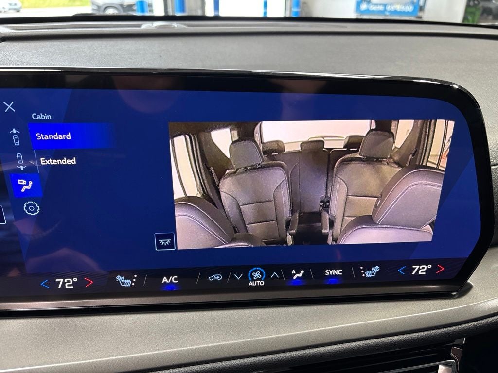 2027 Chevrolet Traverse LT 2LT