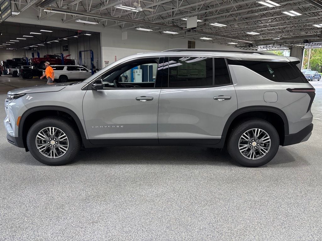 2027 Chevrolet Traverse LT 2LT