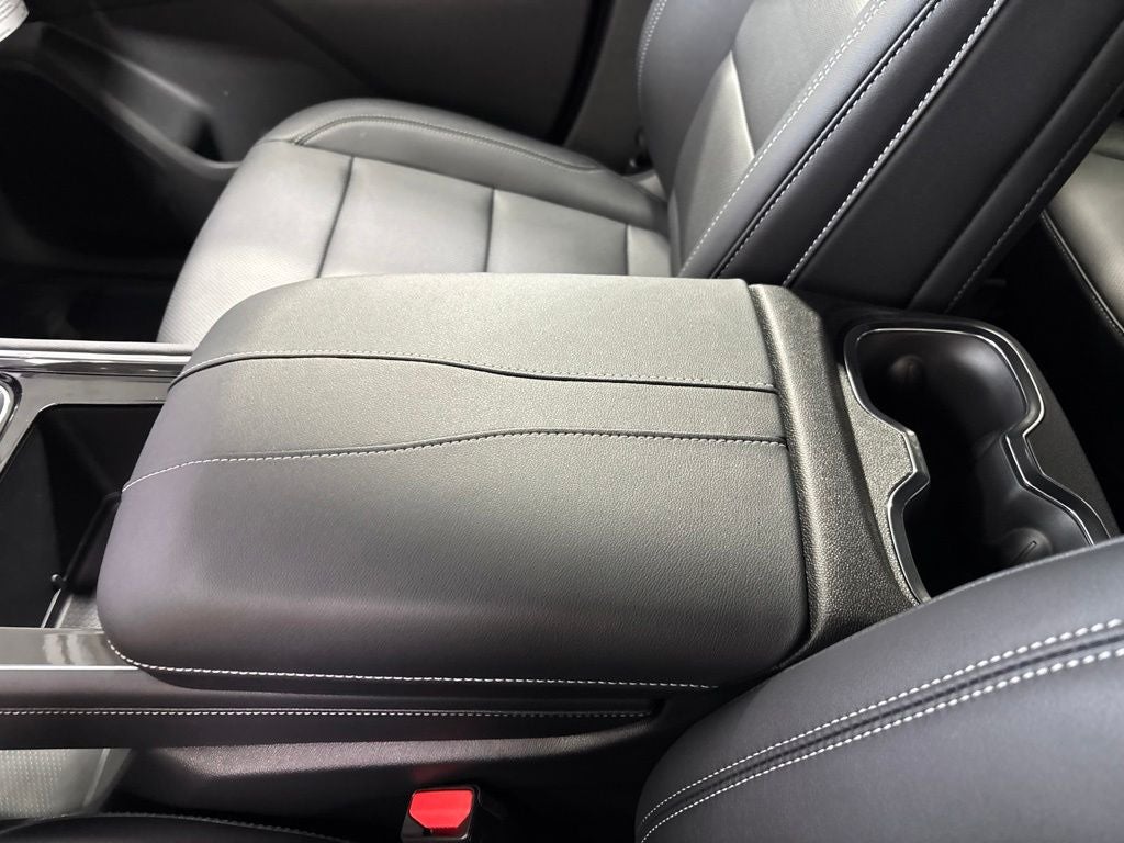 2027 Chevrolet Traverse LT 2LT