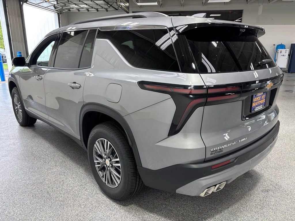 2027 Chevrolet Traverse LT 2LT