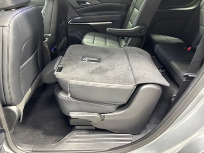 2027 Chevrolet Traverse LT 2LT