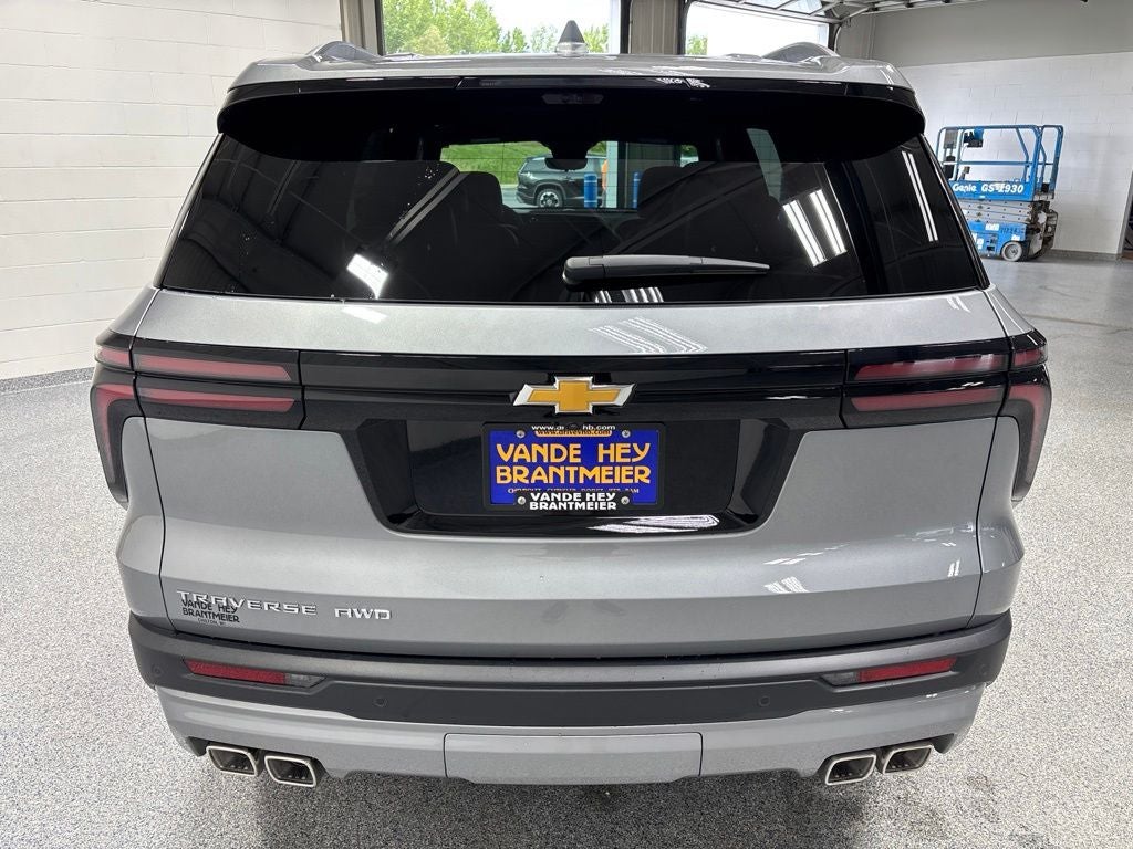 2027 Chevrolet Traverse LT 2LT