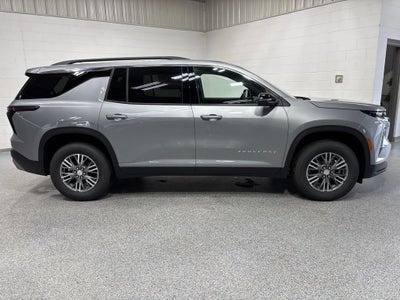 2027 Chevrolet Traverse LT 2LT
