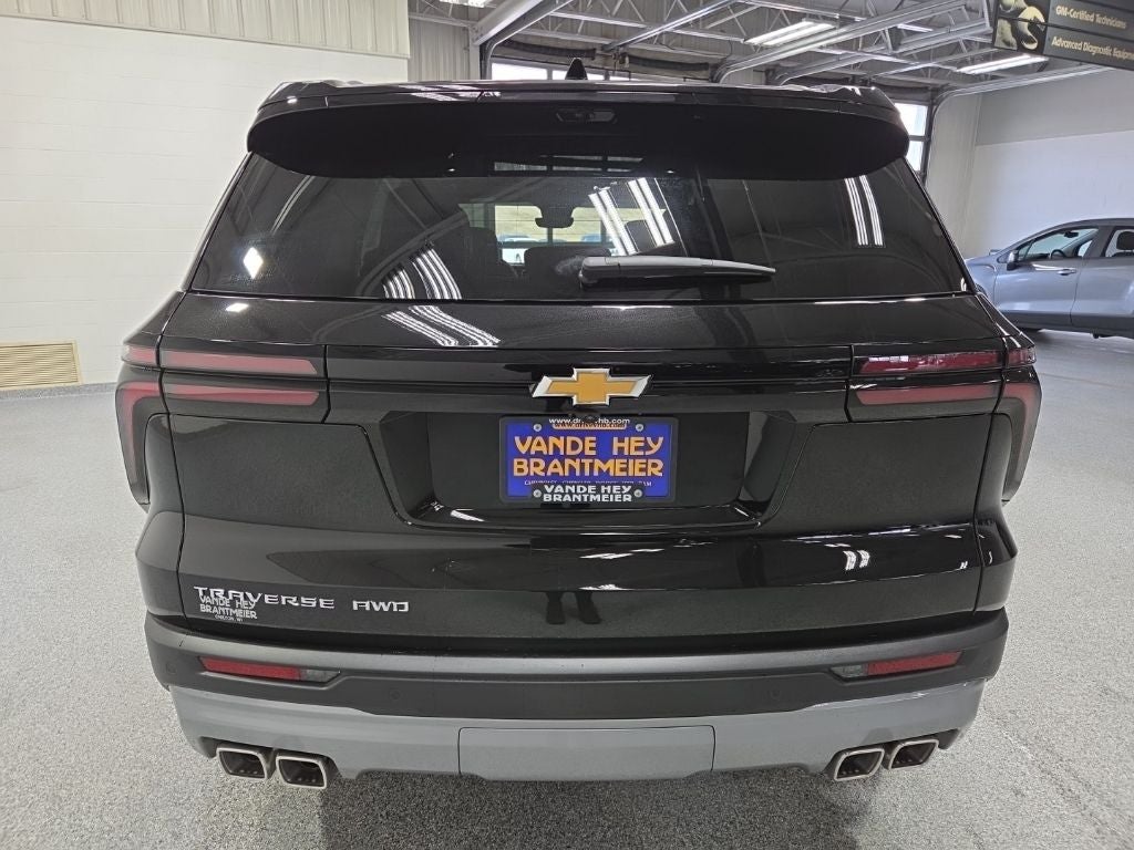 2026 Chevrolet Traverse LT 2LT