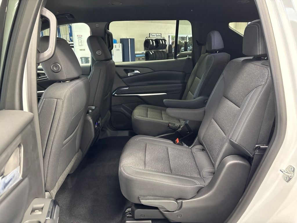 2026 Chevrolet Traverse LT 2LT