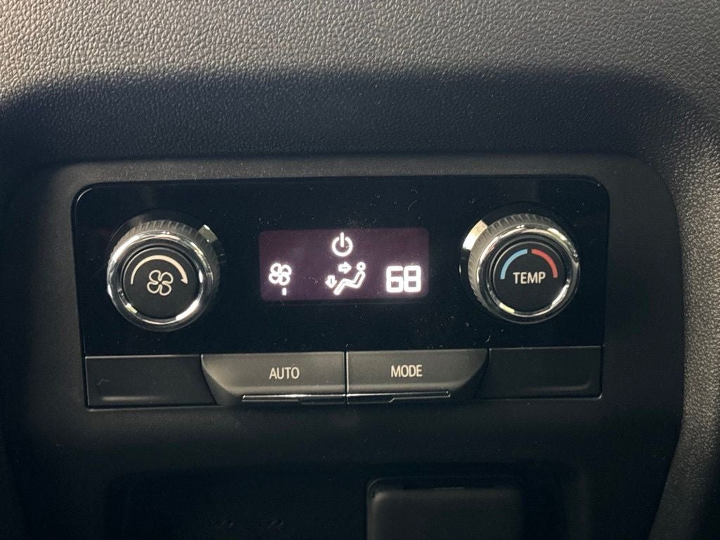2026 Chevrolet Traverse LT 2LT