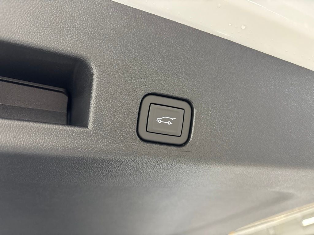 2026 Chevrolet Traverse LT 2LT