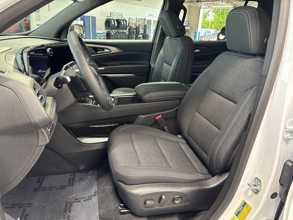 2026 Chevrolet Traverse LT 2LT