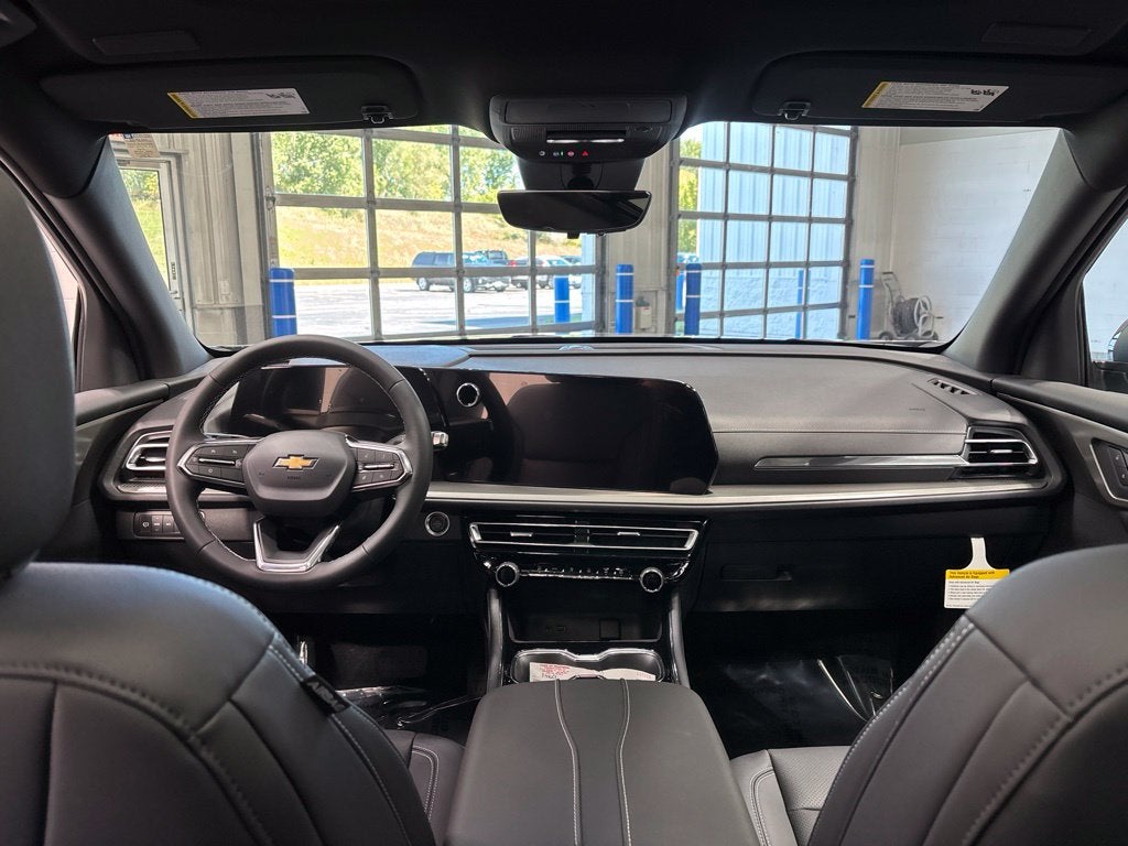 2027 Chevrolet Traverse LT 2LT
