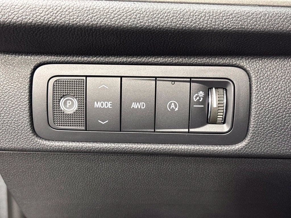 2027 Chevrolet Traverse LT 2LT