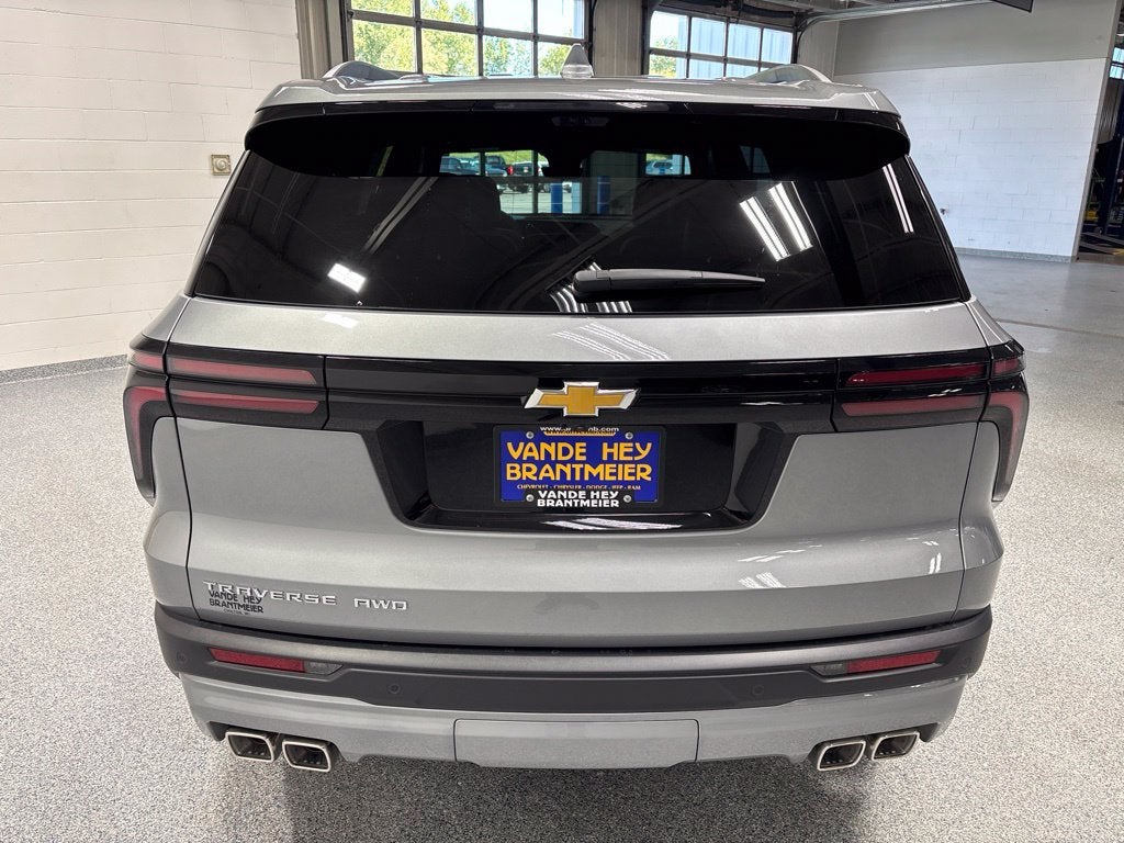 2027 Chevrolet Traverse LT 2LT