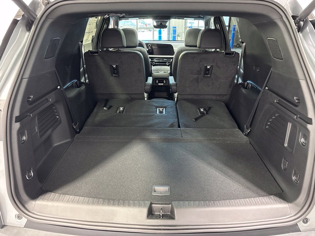 2027 Chevrolet Traverse LT 2LT