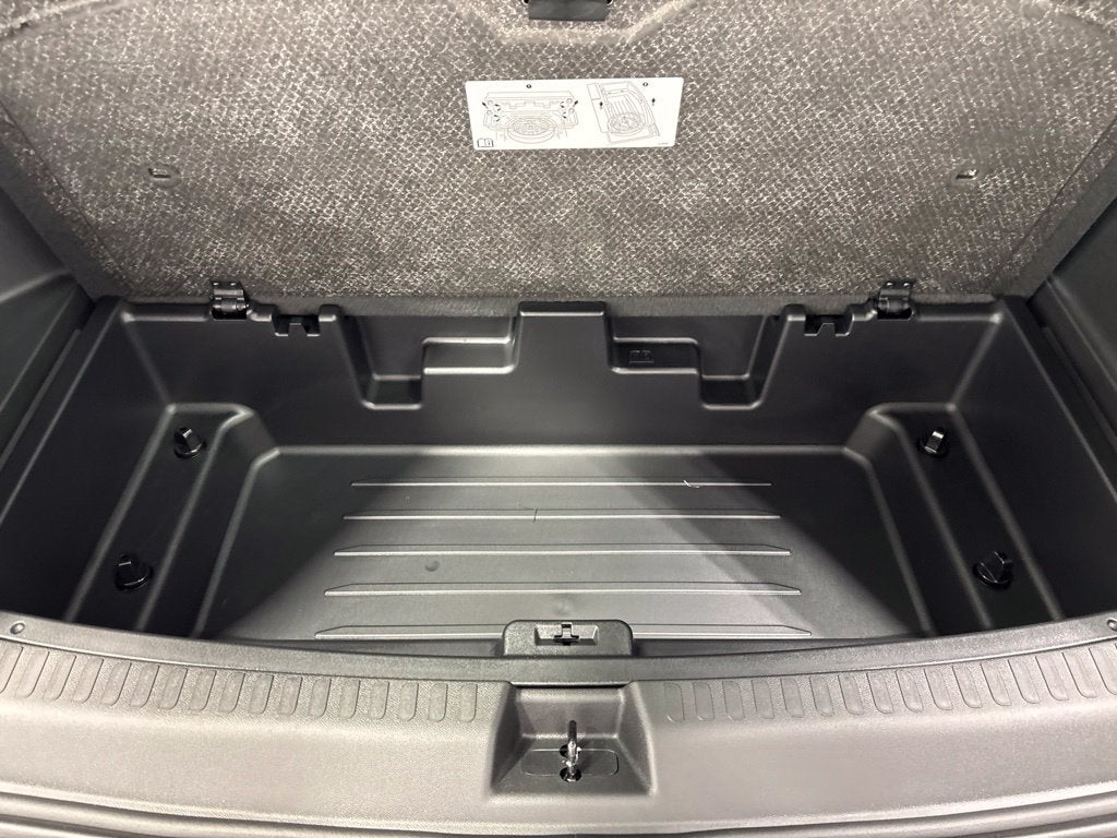 2027 Chevrolet Traverse LT 2LT