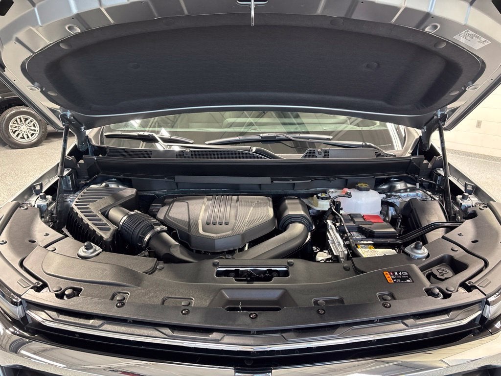2027 Chevrolet Traverse LT 2LT