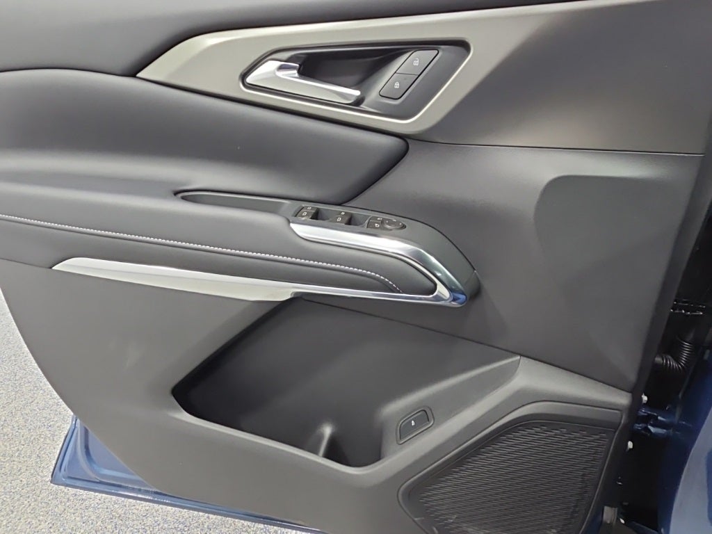 2026 Chevrolet Traverse LT 2LT