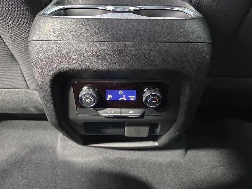 2026 Chevrolet Traverse LT 2LT