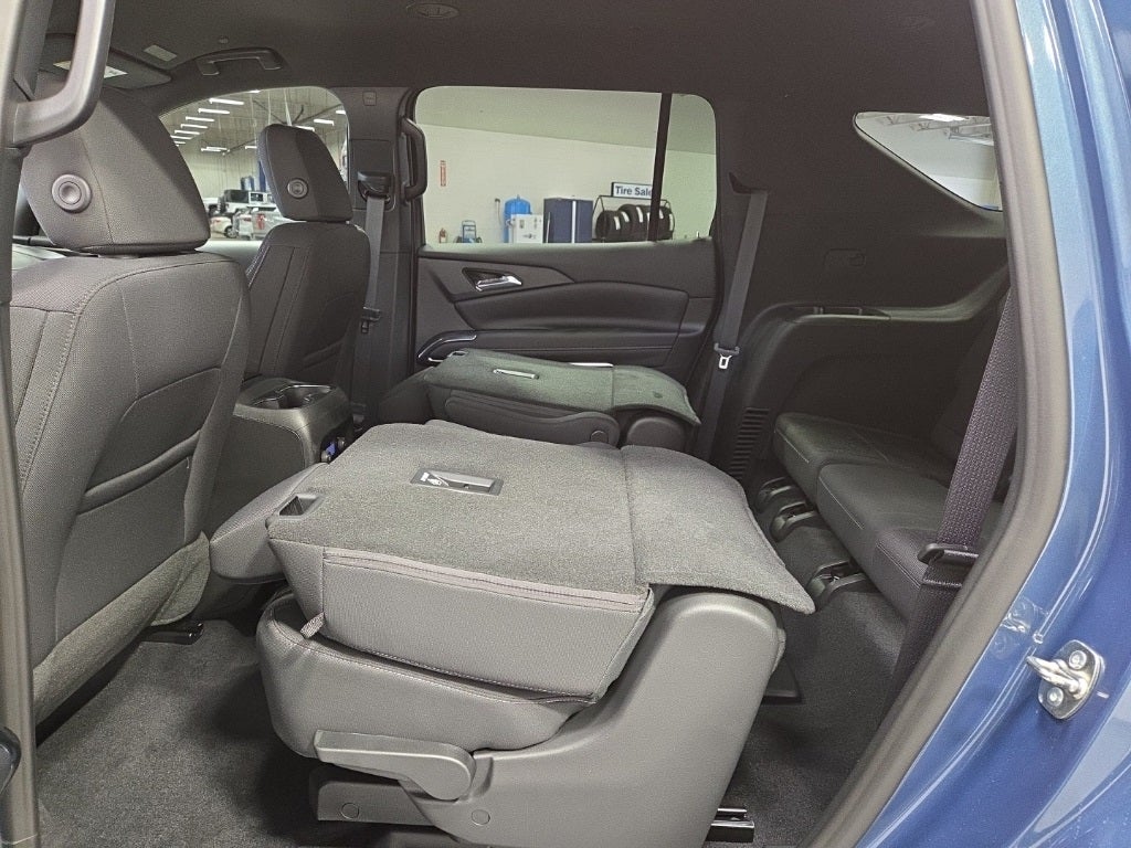 2026 Chevrolet Traverse LT 2LT