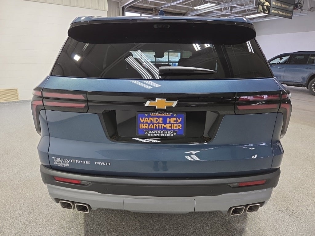 2026 Chevrolet Traverse LT 2LT