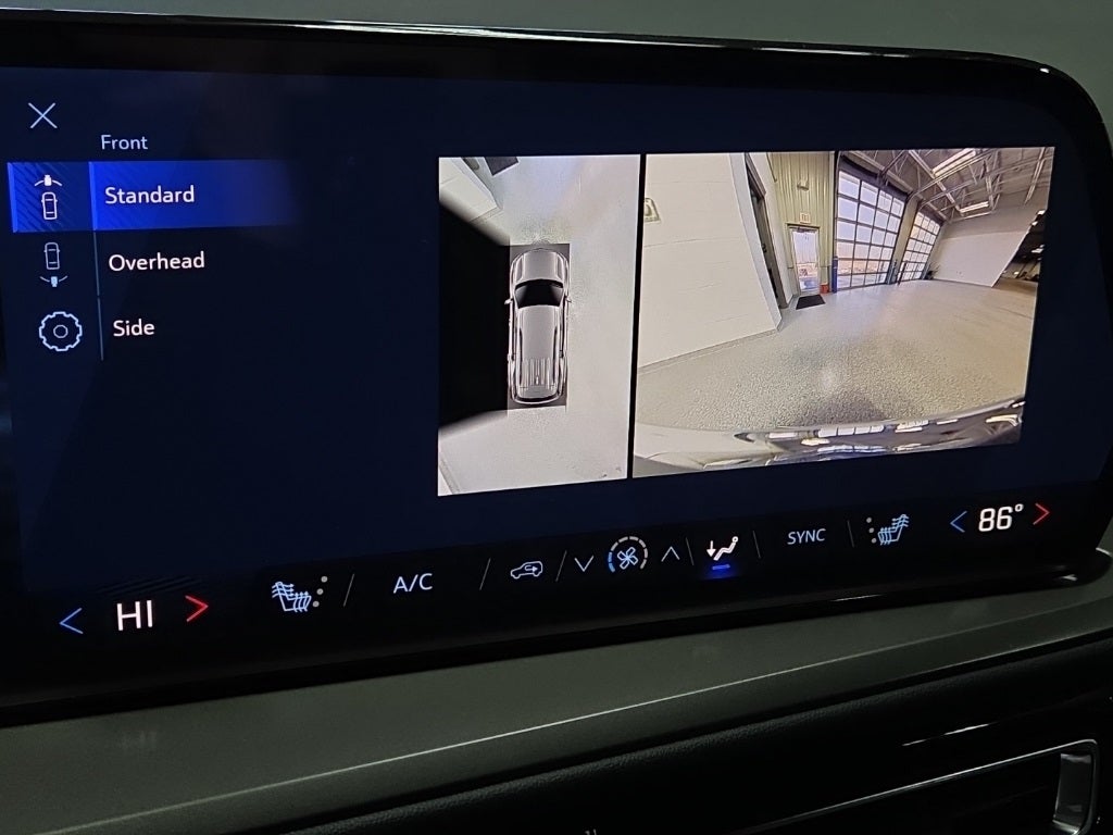 2026 Chevrolet Traverse LT 2LT