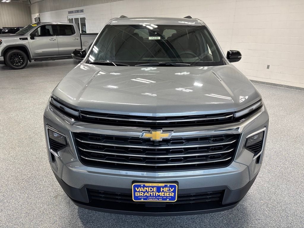 2027 Chevrolet Traverse LT 2LT