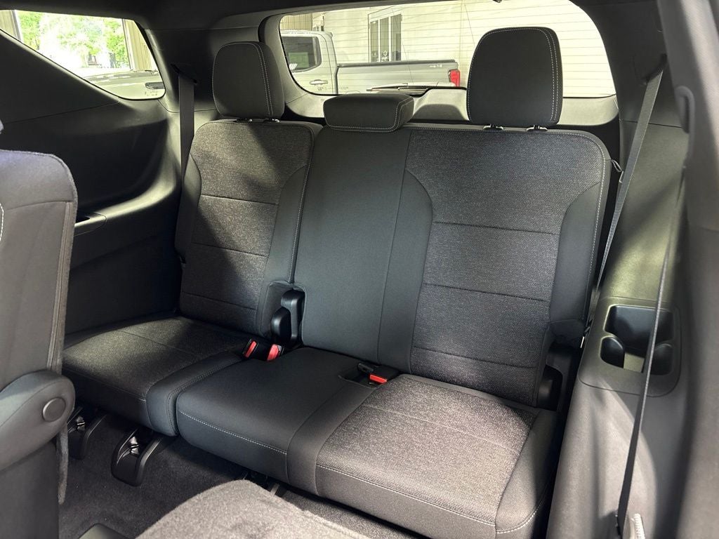 2027 Chevrolet Traverse LT 2LT