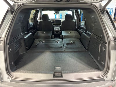 2027 Chevrolet Traverse LT 2LT