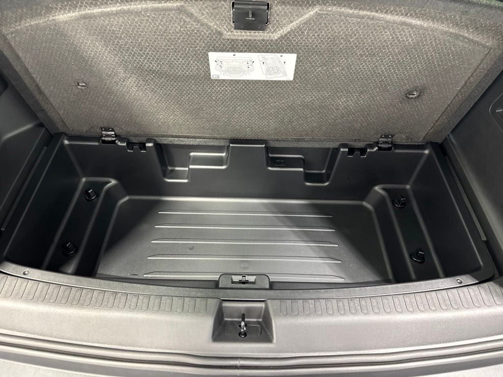 2027 Chevrolet Traverse LT 2LT