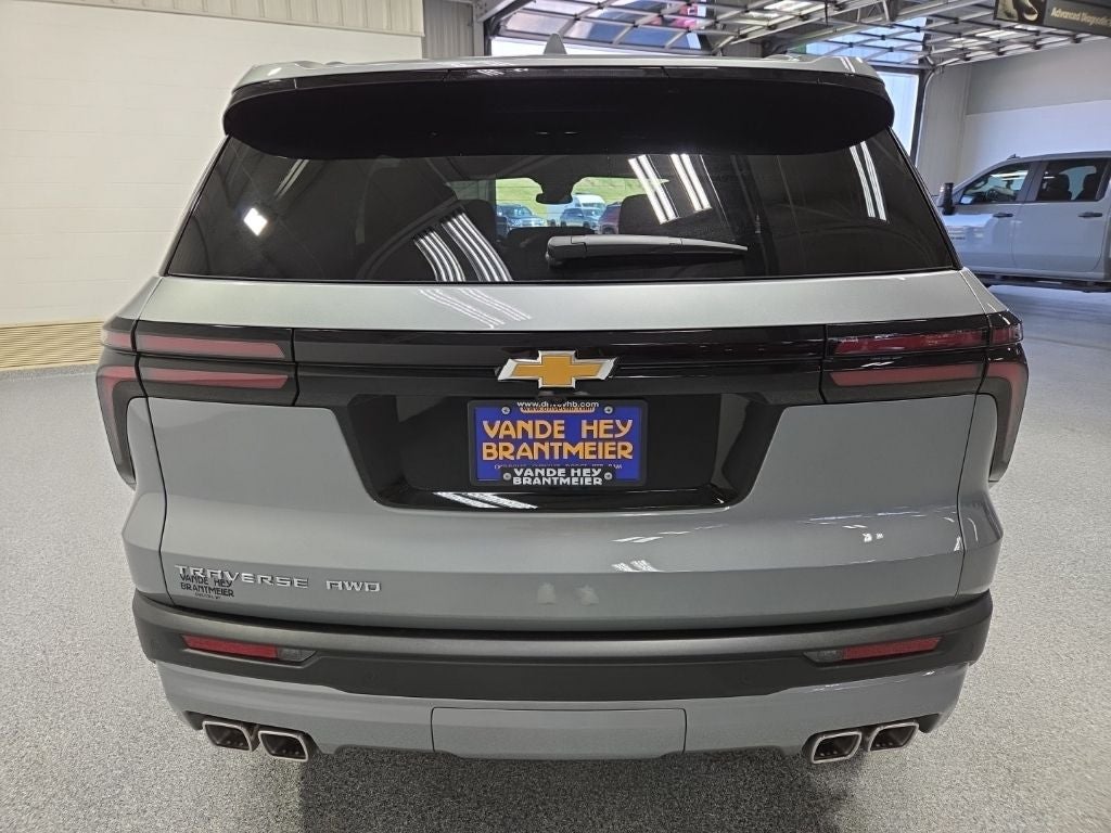 2026 Chevrolet Traverse LT 2LT