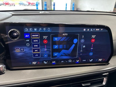 2026 Chevrolet Traverse LT 2LT