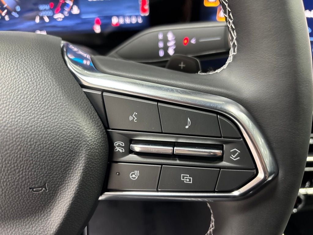 2027 Chevrolet Traverse LT 2LT