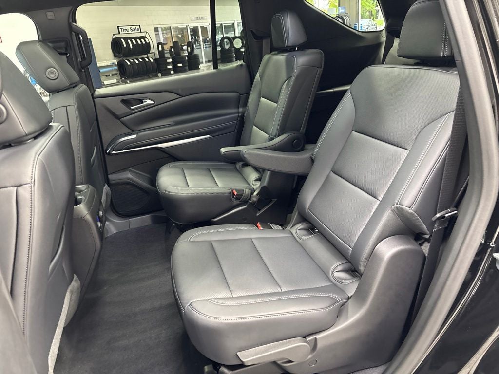 2027 Chevrolet Traverse LT 2LT