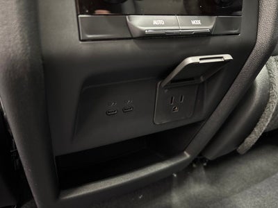 2027 Chevrolet Traverse LT 2LT